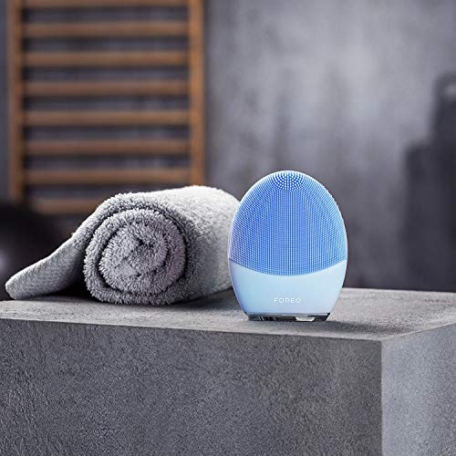 FOREO LUNA 3 Cepillo de limpieza facial y masajeador reafirmante para un spa en casa, para piel Mixta