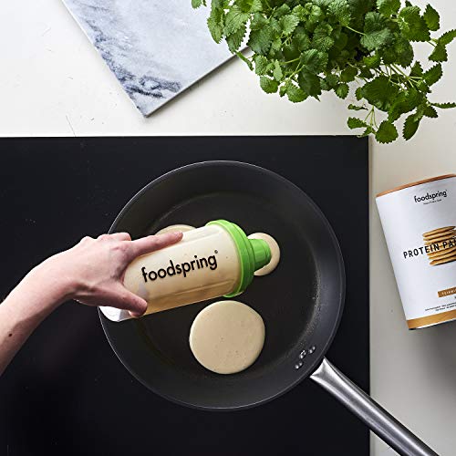 foodspring  - Shaker de 500ml - El shaker perfecto para tus batidos - Incluye un filtro especial para hacer tu batido más cremoso y un tapón de rosca para un cierre seguro