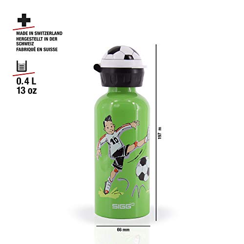 SIGG Footballcamp Cantimplora infantil (0.4 L), botella para niños sin sustancias nocivas y con tapa hermética, cantimplora ligera de aluminio
