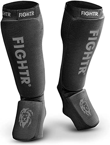 FIGHTR® Espinilleras - con Ajuste Acolchado Ideal | Espinilleras para Patadas en Kickboxing, MMA, Muay Thai y Otras Artes Marciales.