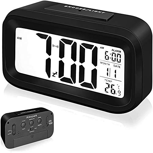 Arespark Reloj Despertador Digital, Despertador Digital con Luz de Noche, Pantalla LCD de 5.3 Pulgadas con Hora Fecha Temperatura, Función Snooze (Goma)