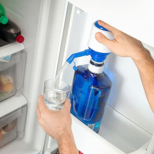 InnovaGoods Dispensador de Agua Universal, Dosificador Manual para Garrafas, Botellones, Barriles, Compatible para Botellas de 2,5/5/6,5/8 y 10L, con Adaptador de 3,8 y 4,8cm antigoteo. Blanco-Azul