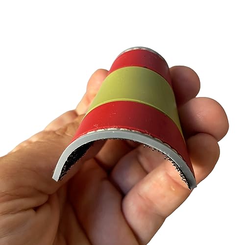 Parche bandera de España en goma con velcro - mide 6 x 3 cms. – pesa 5.00 grs. Color – resistente y lavable.
