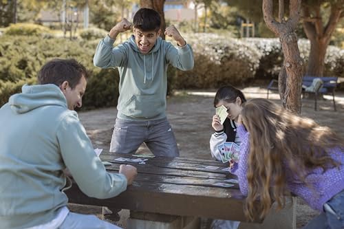 Dadral Games - Juego de Cartas de Fútbol ¡GOLES! | para Toda la Familia |Adultos y niños a Partir de 6 Años | De 2 a 6 Jugadores| Multilingüe, Multicolor, Cartón