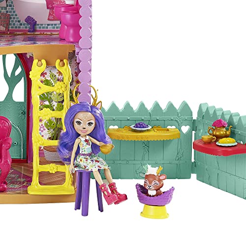 Enchantimals Casa Ciervo 2.0 con Danessa Deer Muñeca con casa de juguete, mascota y accesorios, regalo para niñas y niños +4 años (Mattel HFC41)