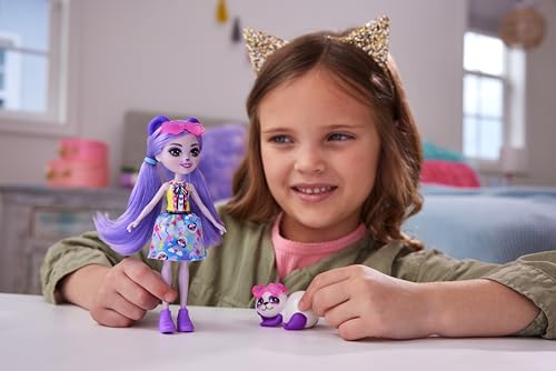 Enchantimals Purple Panda y bestie Muñeca con mascota panda, juguete +4 años (Mattel HNT58)