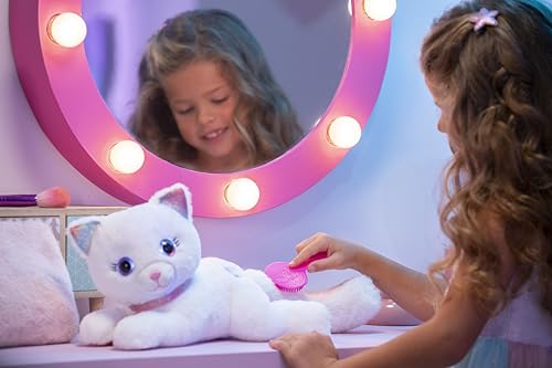 Gipsy Toys Cuty Bella Fashionista - Peluche Interactivo Gato Cuty Bella Fashionista - Todo Dulce Que se Ilumina con el Ritmo de Bonitas melodías - 30 cm - Blanco Rosa