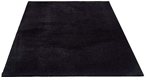 the carpet Relax - Alfombra Moderna y mullida de Pelo Corto, Parte Inferior Antideslizante, Lavable hasta 30 Grados, Muy Suave, imitación de Pelo, Color Negro, 240 x 340 cm