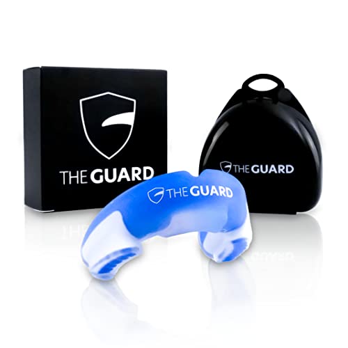 THE GUARD Protector bucal fiable para deportes, incluye caja de almacenamiento, personalizable, protector bucal para deportes de lucha y deportes de contacto de cualquier tipo, azul y blanco